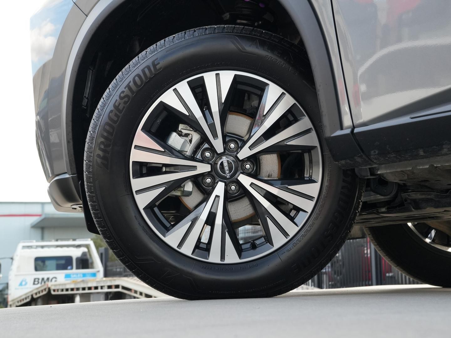 Nissan X-trail image 4