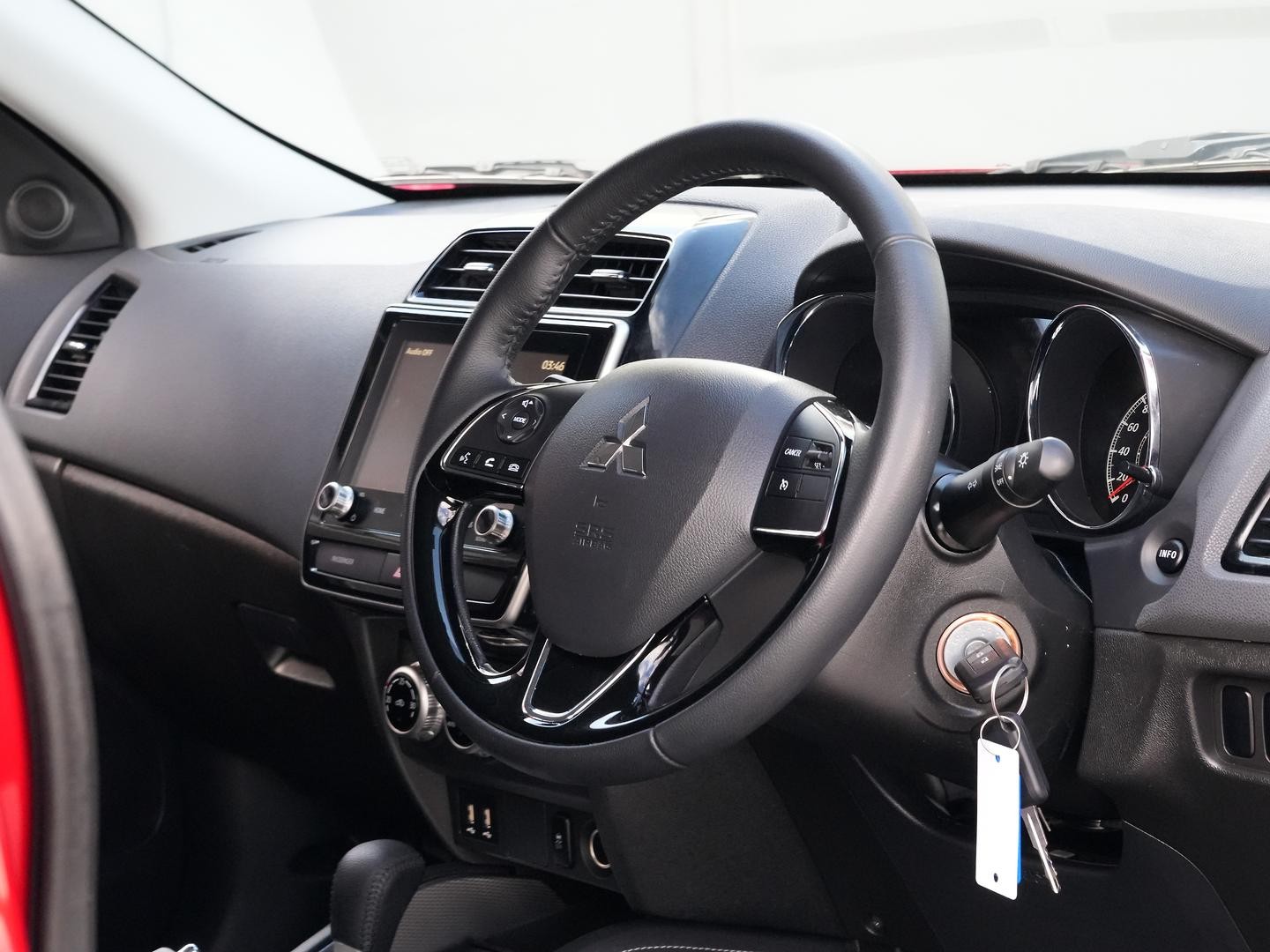 Mitsubishi Asx image 2