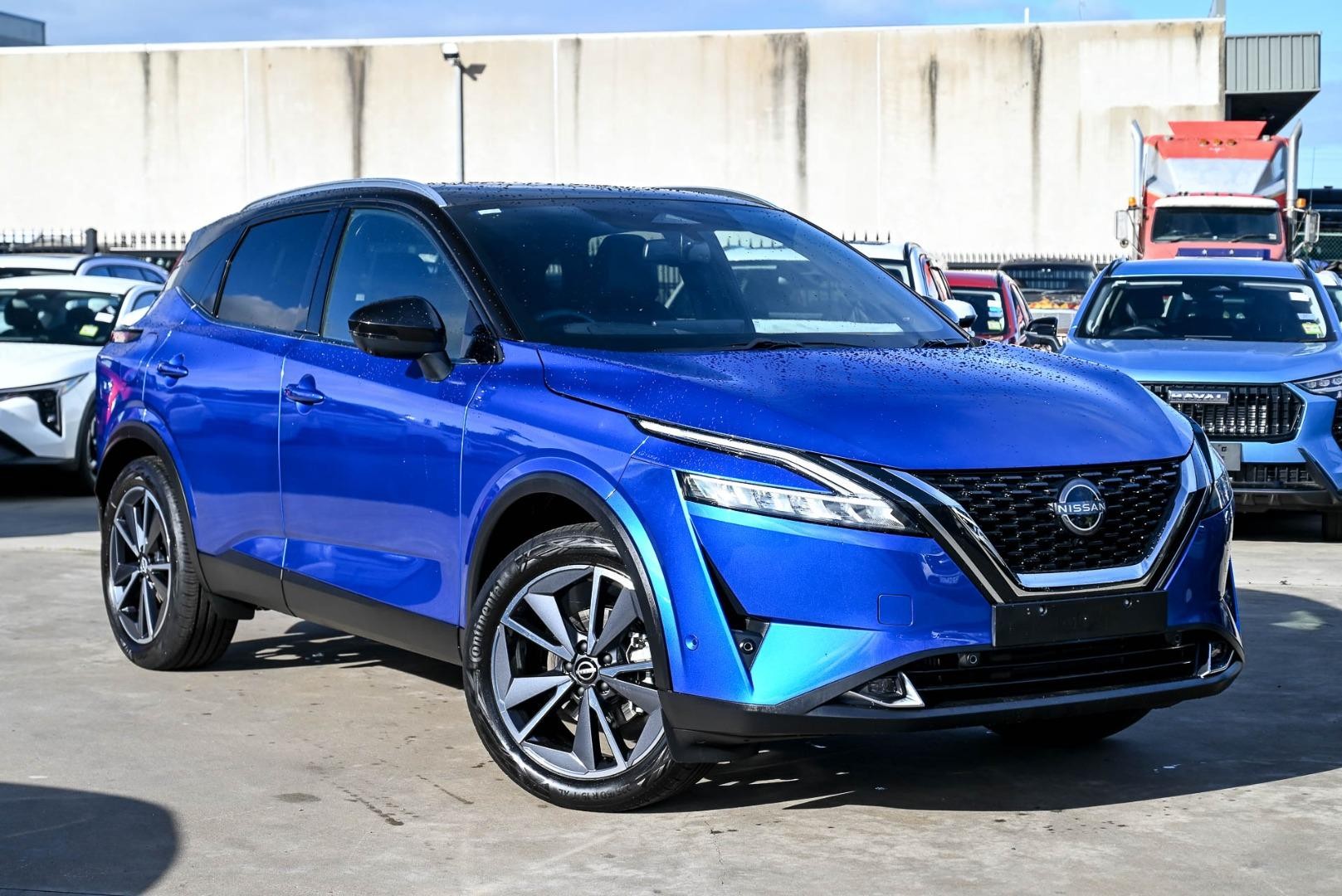 Nissan Qashqai image 1