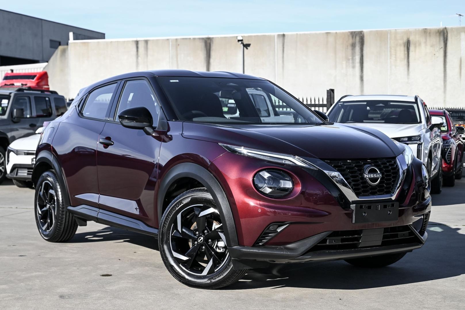 Nissan Juke image 1