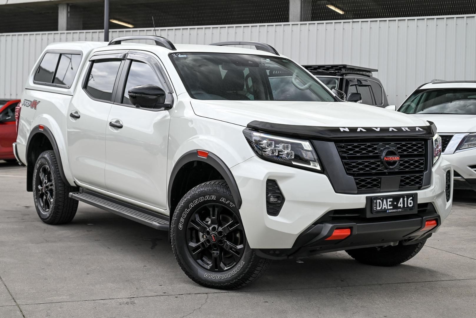 Nissan Navara image 1