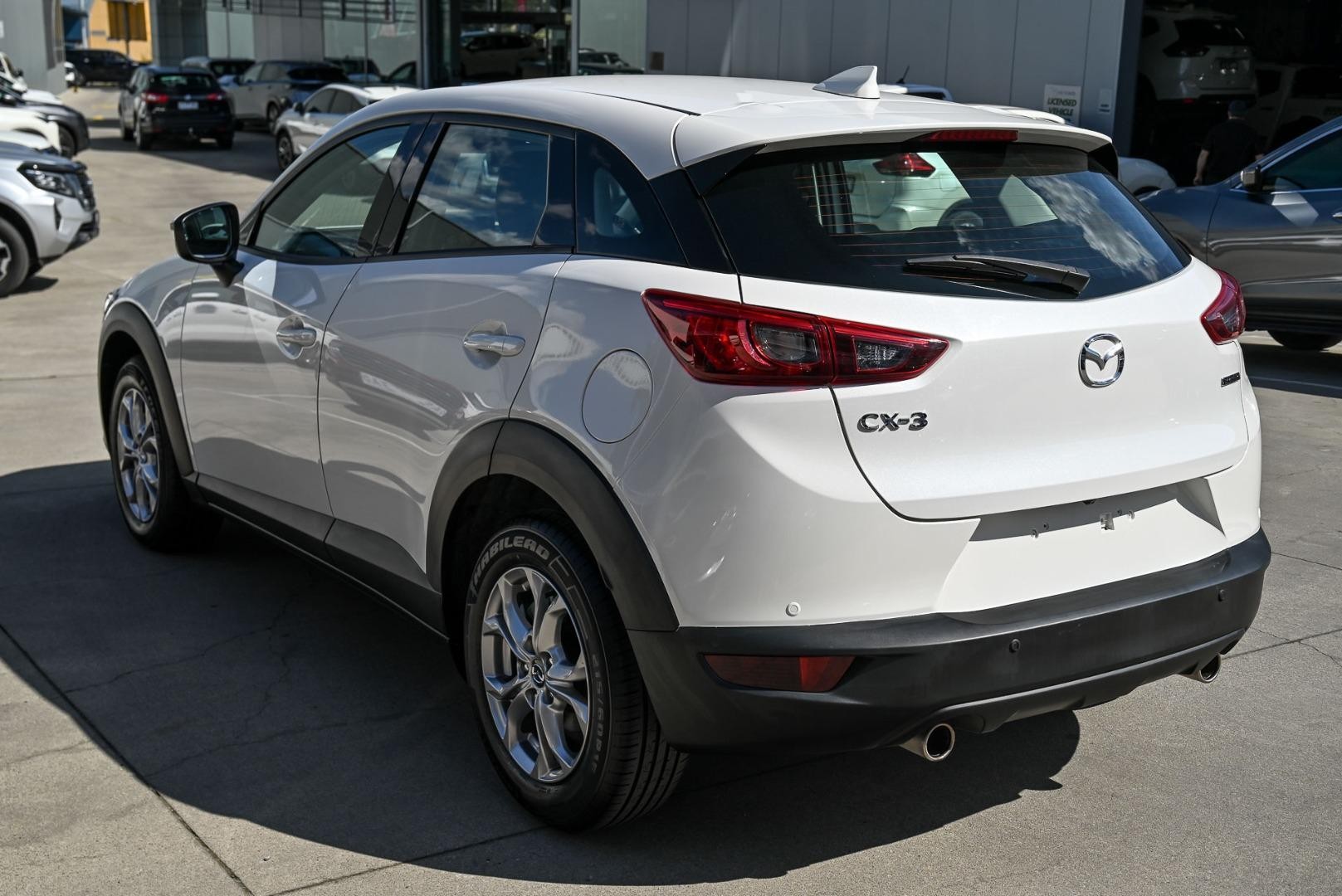 Mazda Cx-3 image 3