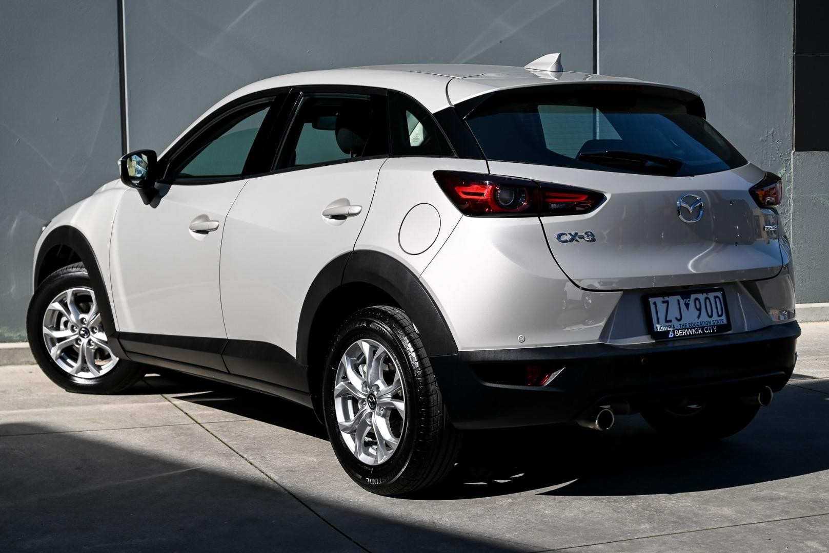 Mazda Cx-3 image 3