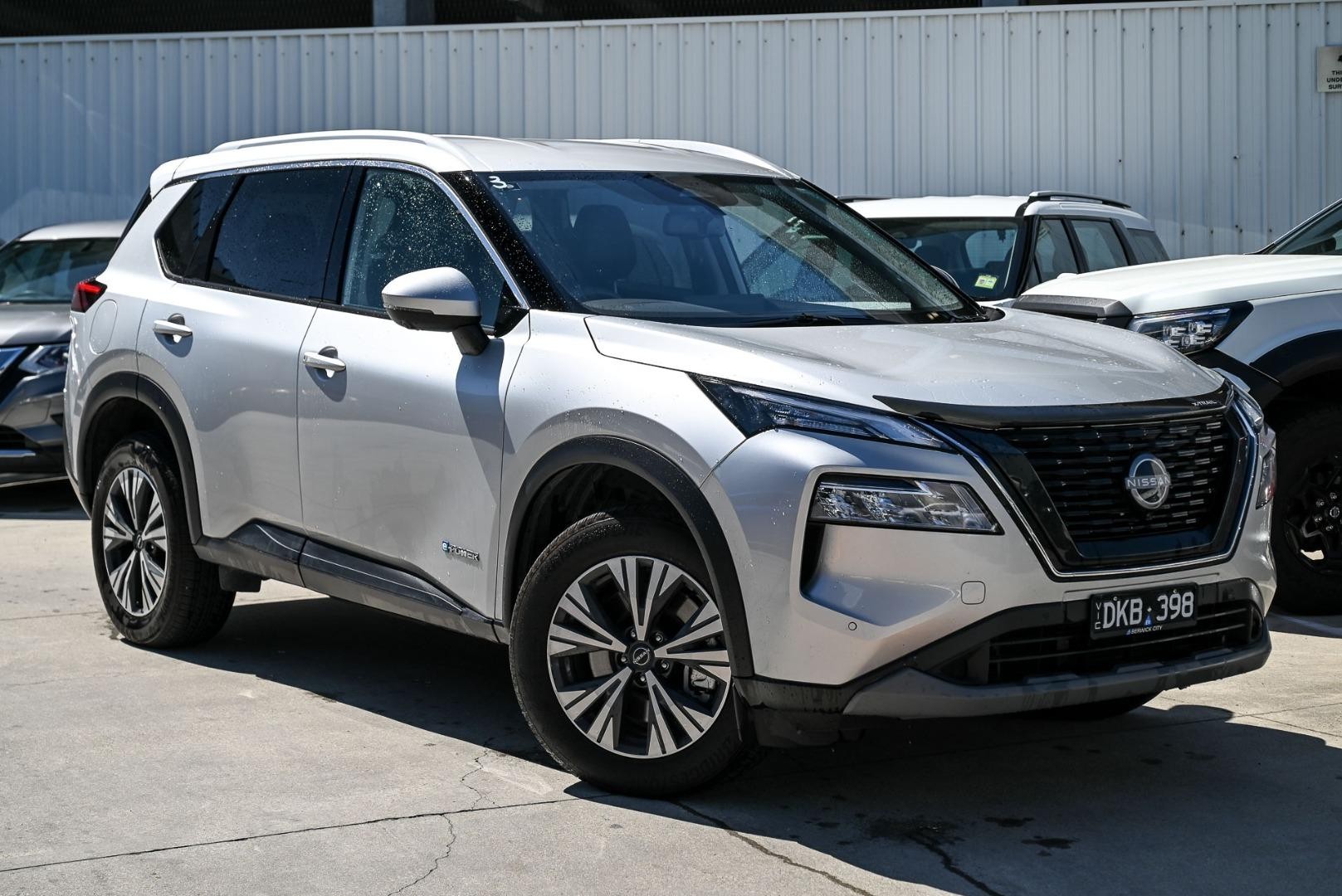 Nissan X-trail image 1