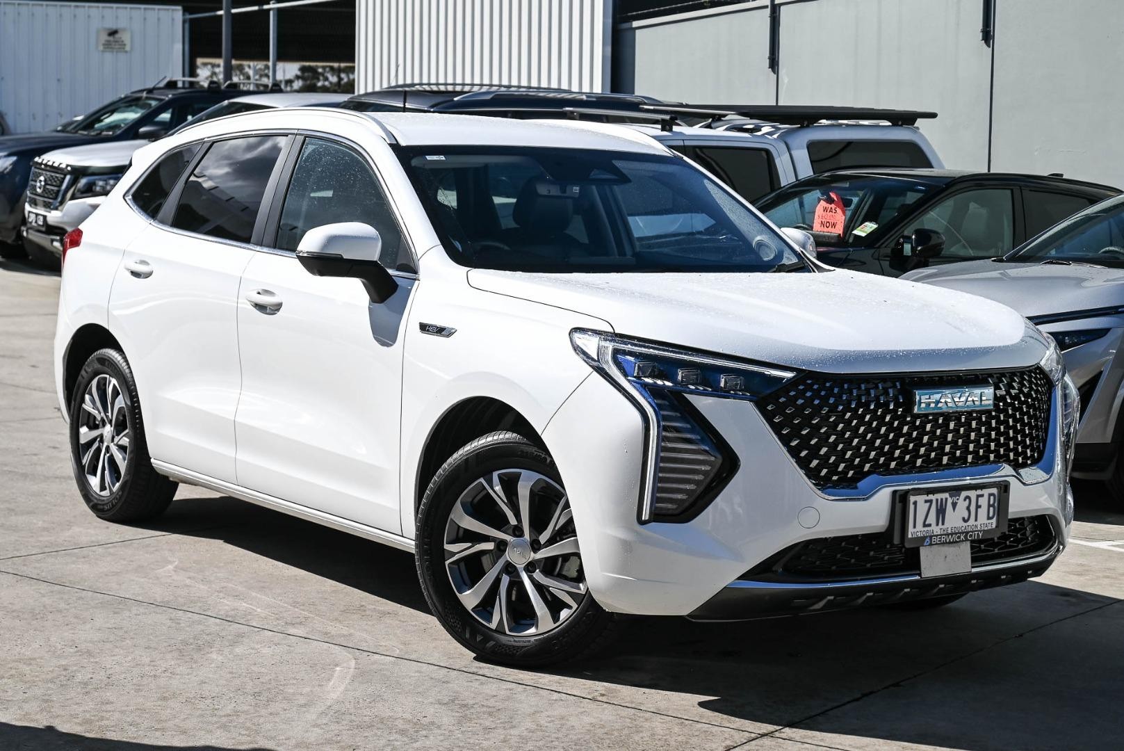 Gwm Haval Jolion image 1