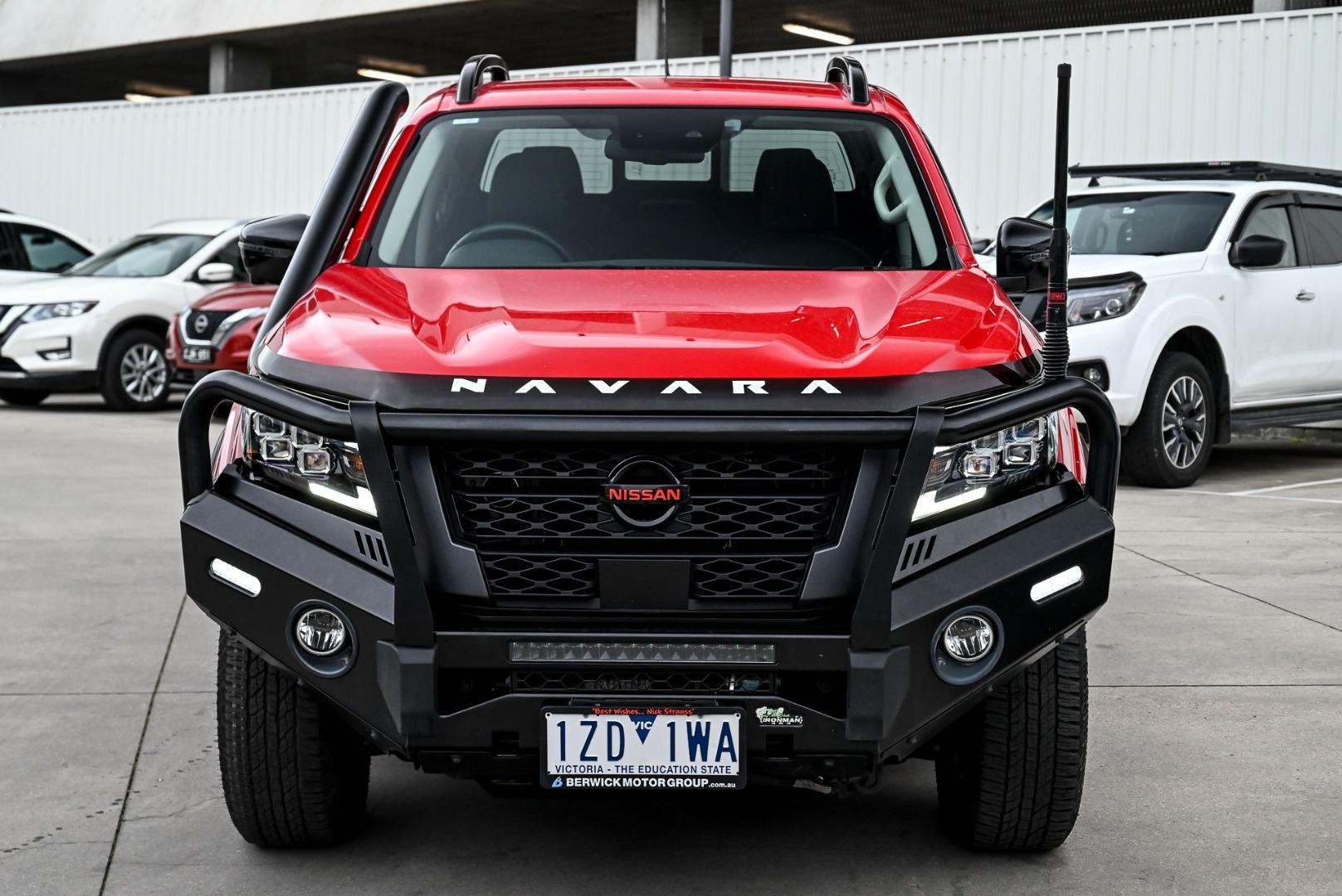Nissan Navara image 2