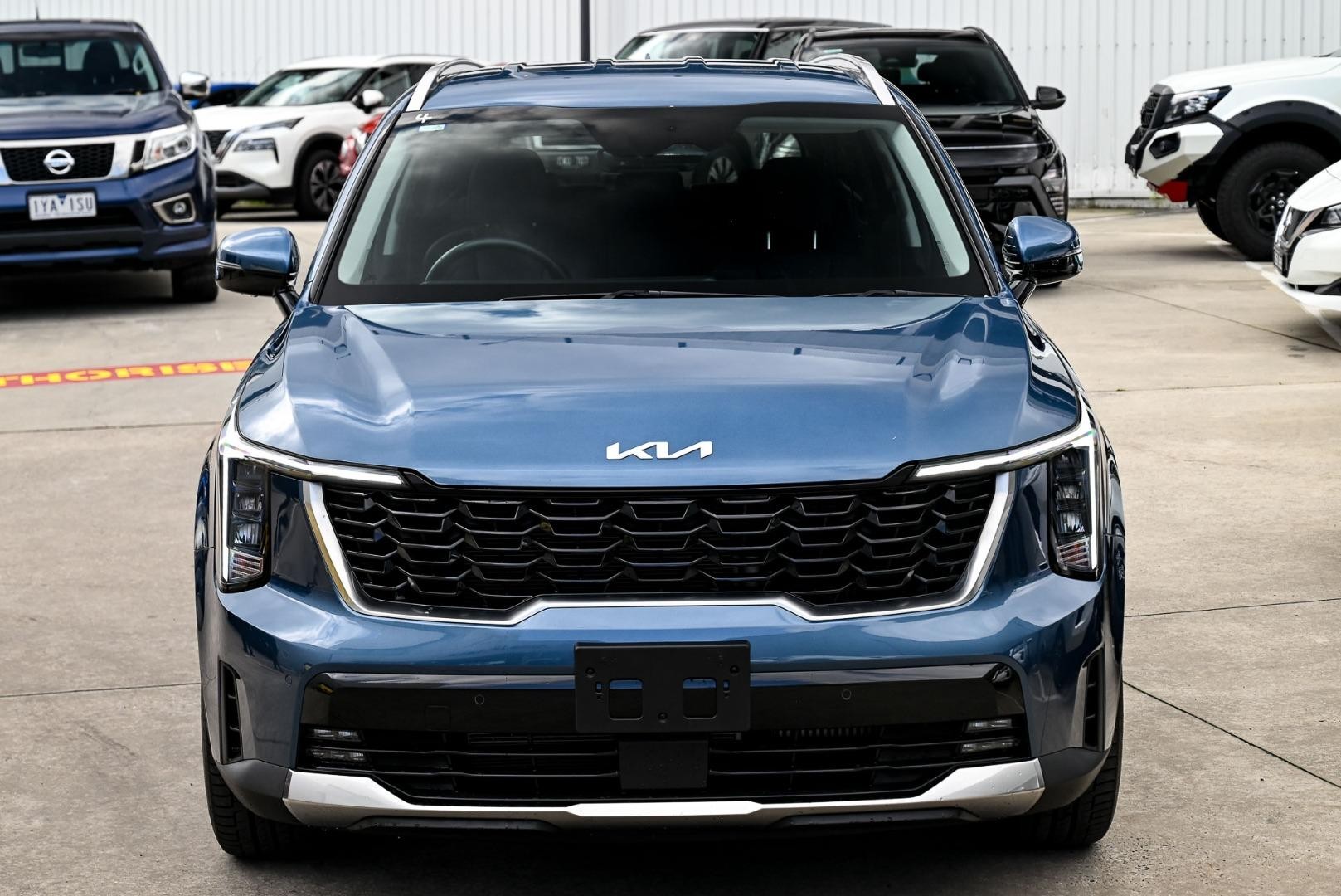 Kia Sorento image 2