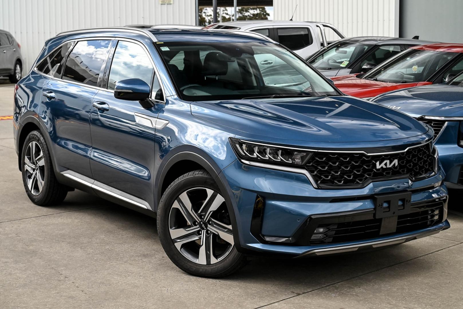 Kia Sorento image 1