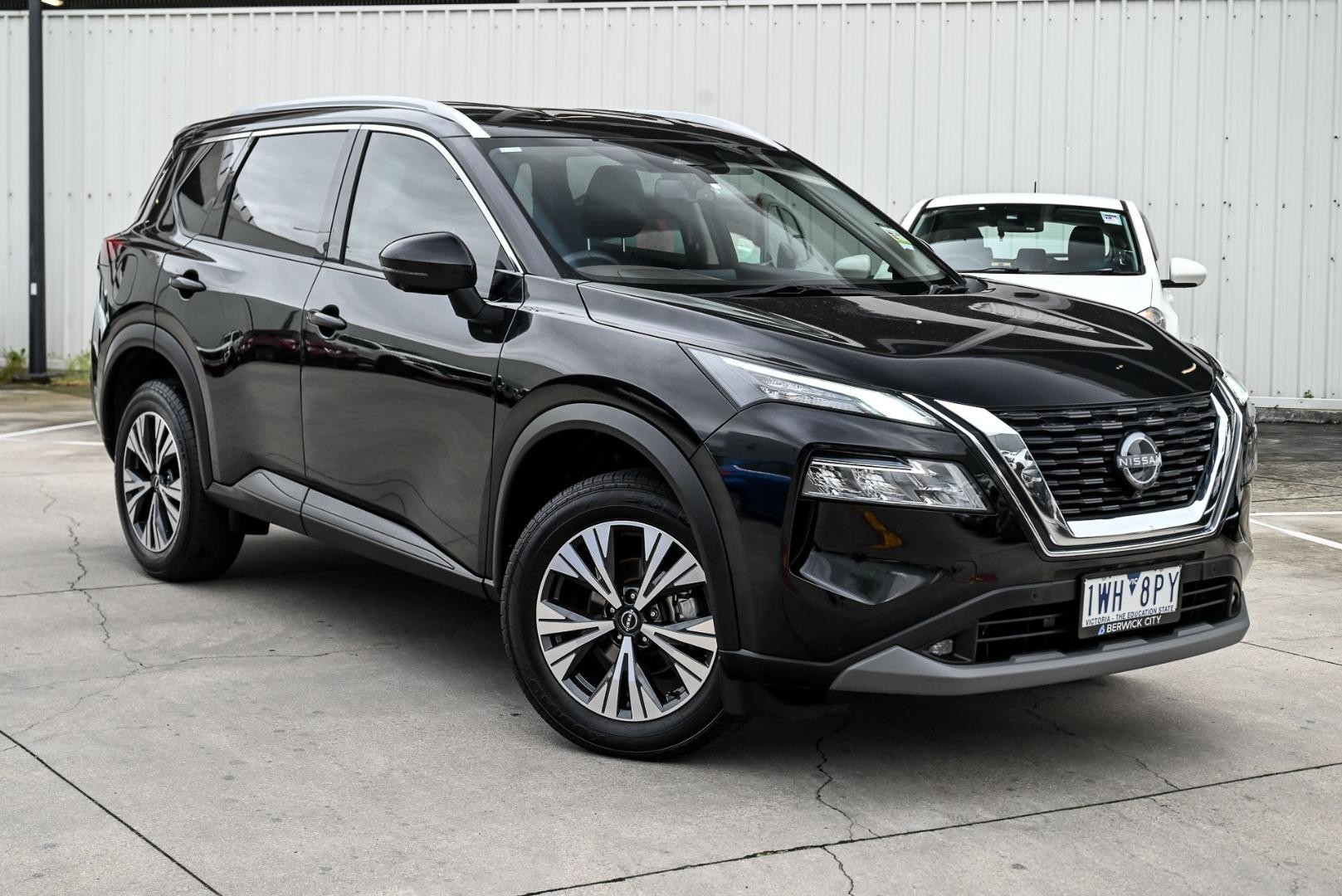 Nissan X-trail image 1