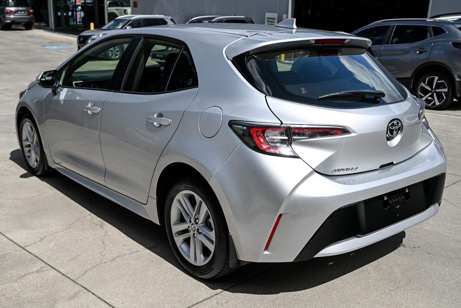 Toyota Corolla image 3