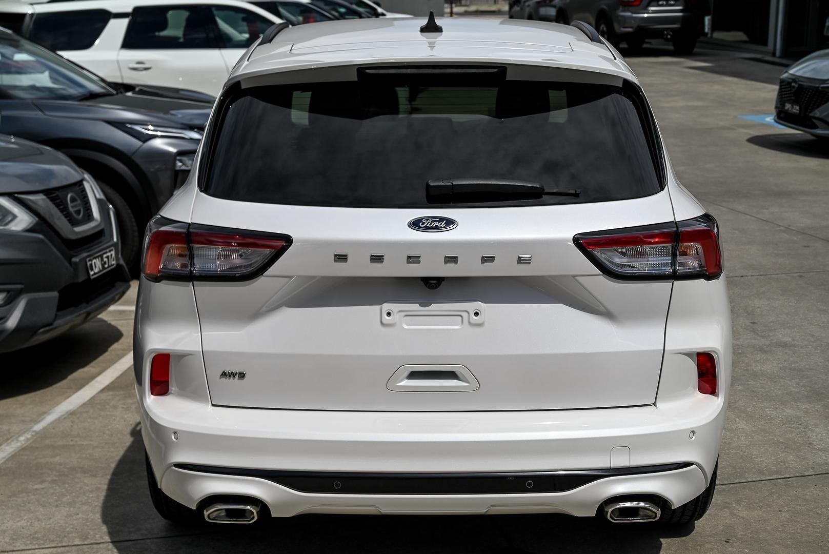 Ford Escape image 3
