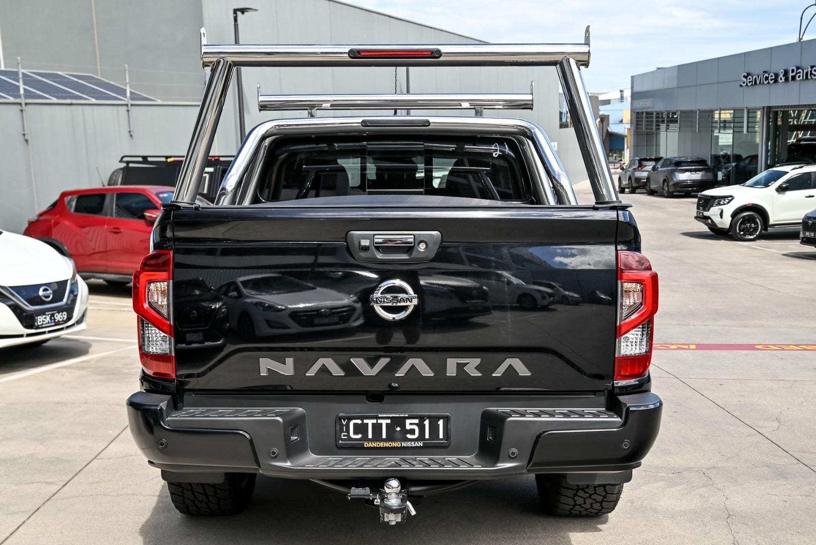 Nissan Navara image 4