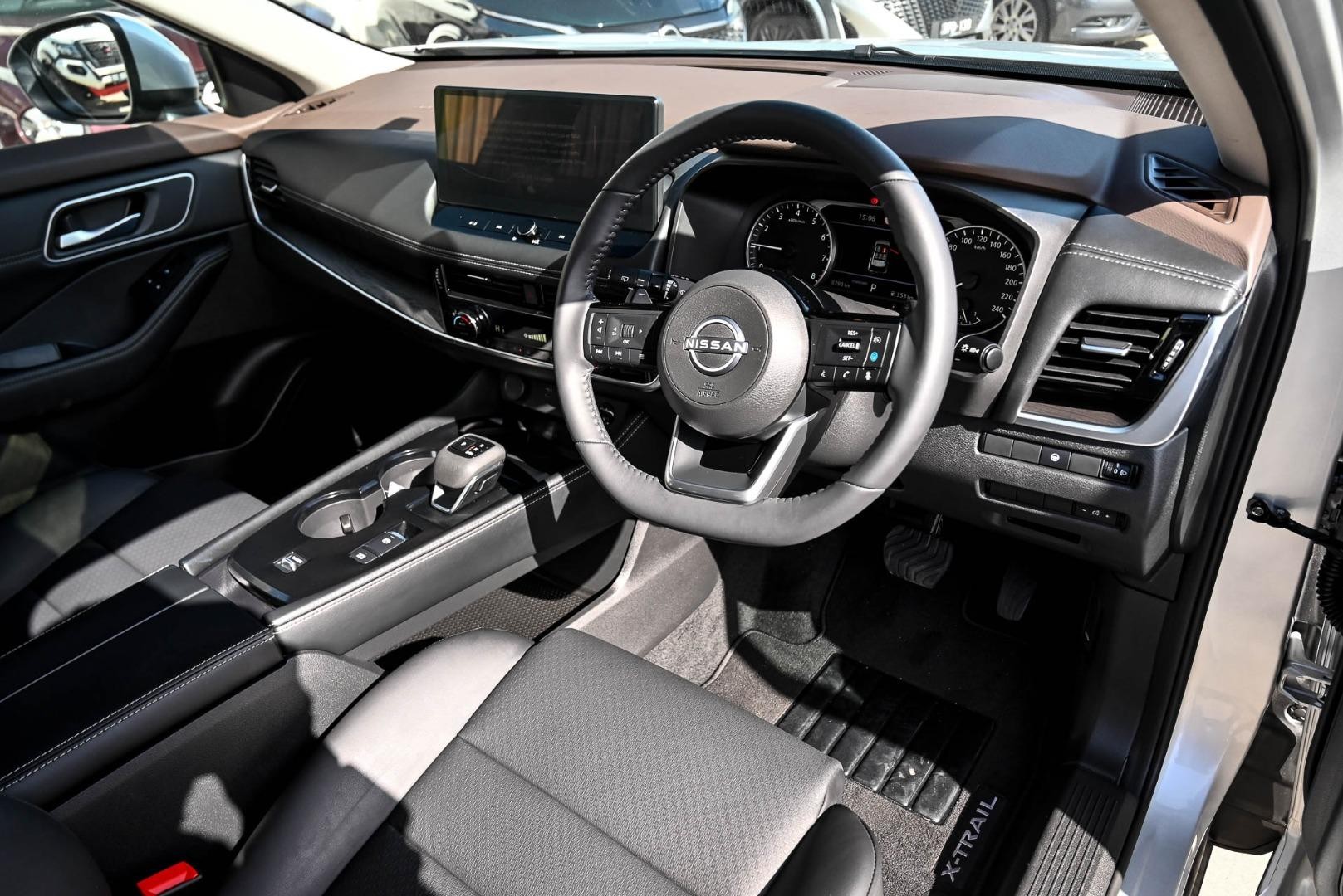 Nissan X-trail image 4