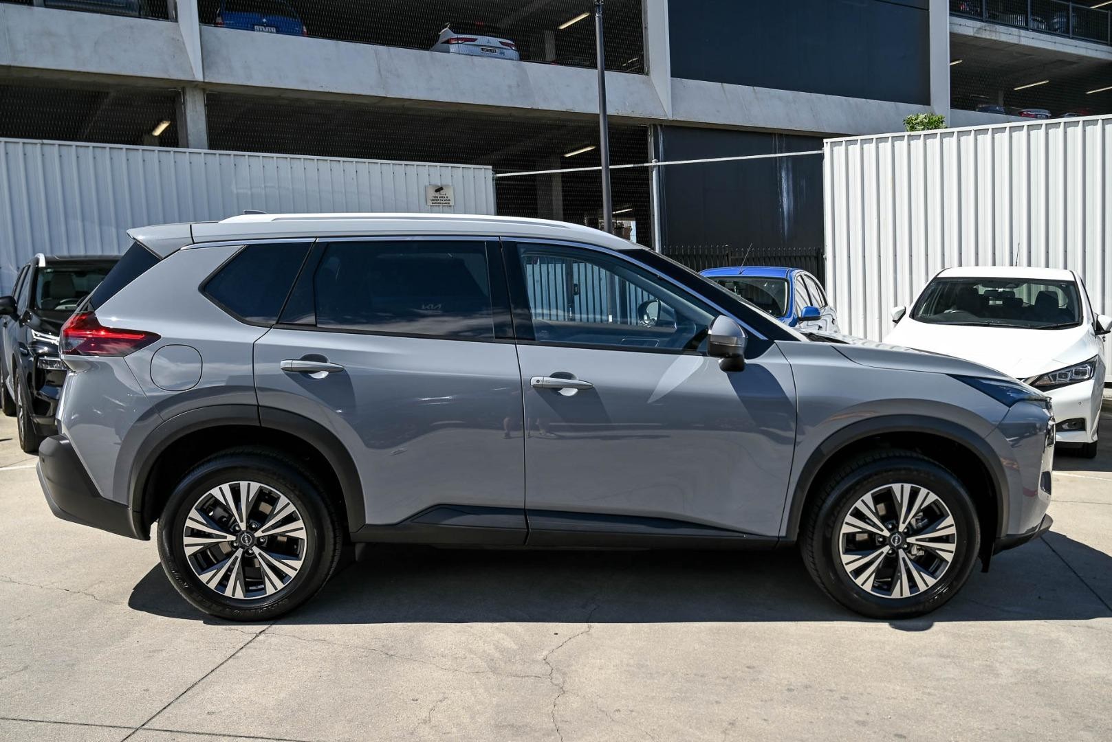 Nissan X-trail image 3