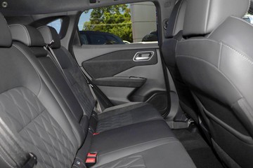 https://dvg-vehicle-assets.s3.amazonaws.com/1108283/j558y9jdxkfyn3n4a5ujnzcf7.jpg