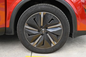 https://dvg-vehicle-assets.s3.amazonaws.com/1108289/275gvw5c3d2xdcq0pi1a3giz4.jpg