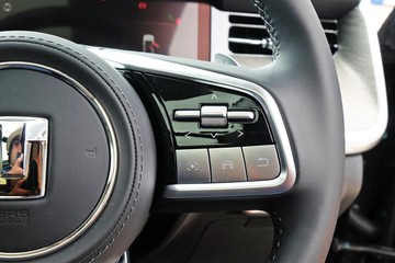 https://dvg-vehicle-assets.s3.amazonaws.com/1108307/1g6315h5tannggu1f94gojokd.jpg