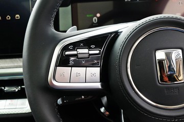https://dvg-vehicle-assets.s3.amazonaws.com/1108307/270c4wzbfbx3jy15yz3ybxsz6.jpg