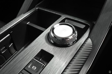 https://dvg-vehicle-assets.s3.amazonaws.com/1108350/x6ntl6xod1ks5v0klhjo7x34f.jpg