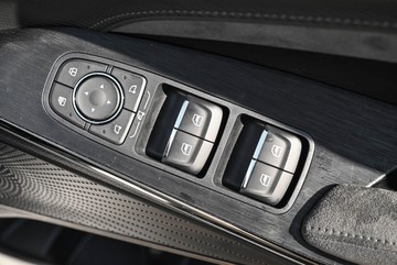 https://dvg-vehicle-assets.s3.amazonaws.com/1108385/e00i2f5fpbqmmgqk0h2gq6sic.jpg