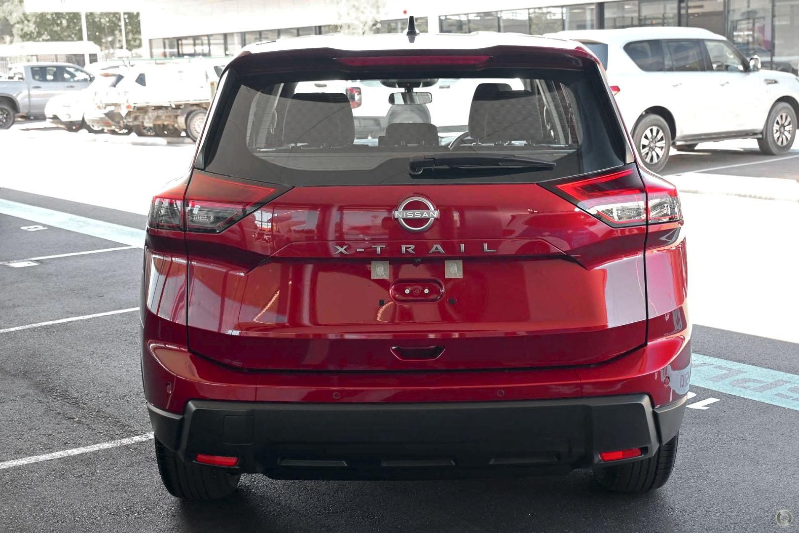 Nissan X-trail image 3