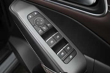 https://dvg-vehicle-assets.s3.amazonaws.com/1108433/51bq5ek43lu7mdi3e7ajk1k6n.jpg