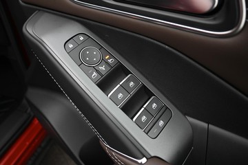 https://dvg-vehicle-assets.s3.amazonaws.com/1108434/250sn1jqrvvltmp8r5ru809xr.jpg