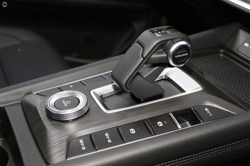 https://dvg-vehicle-assets.s3.amazonaws.com/1108437/ysbttzfvb09bo53ltc1dmrd2d.jpg