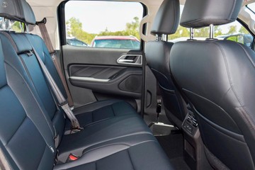 https://dvg-vehicle-assets.s3.amazonaws.com/1108438/ez7kh26qhicn21z55xki16k31.jpg