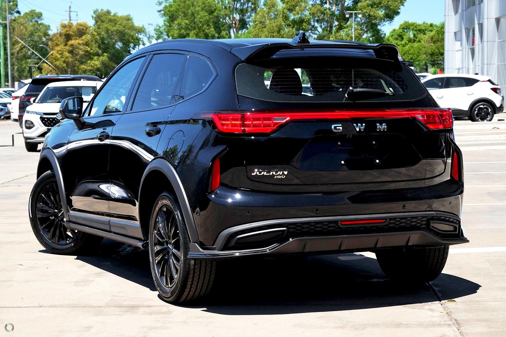 Gwm Haval Jolion image 1