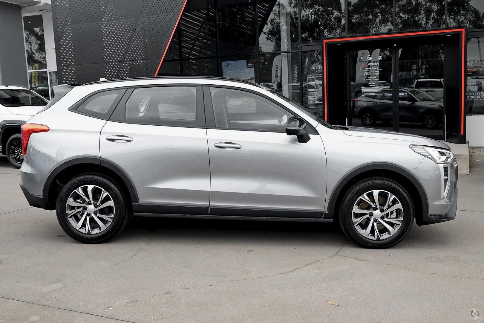 Gwm Haval Jolion image 2