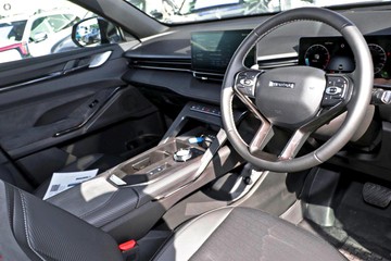 https://dvg-vehicle-assets.s3.amazonaws.com/1108487/osjf9ly20bi52ks7jz6oljykd.jpg