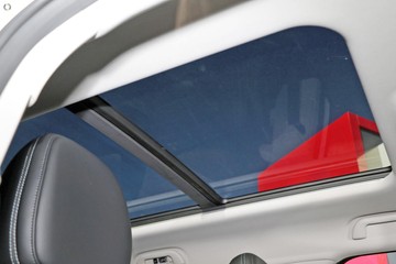 https://dvg-vehicle-assets.s3.amazonaws.com/1108493/a9ni0ds1xq7bvw1lnczr19ap1.jpg