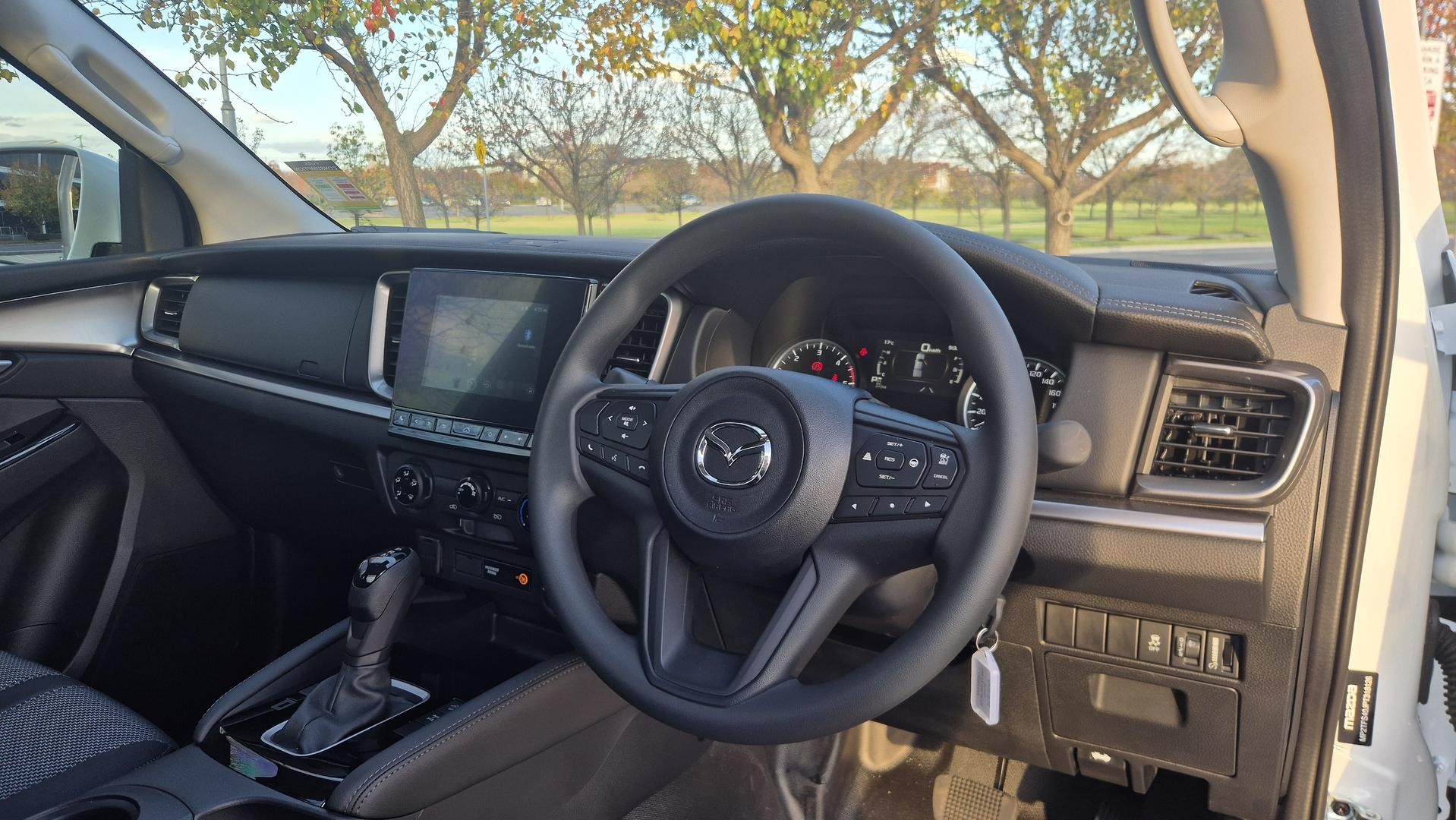 Mazda Bt-50 image 2
