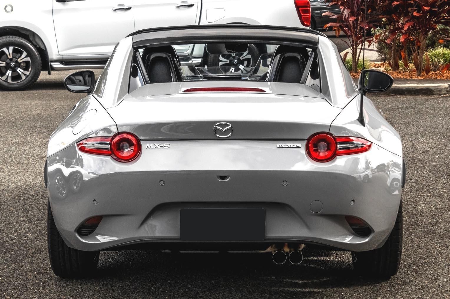 Mazda Mx-5 image 3