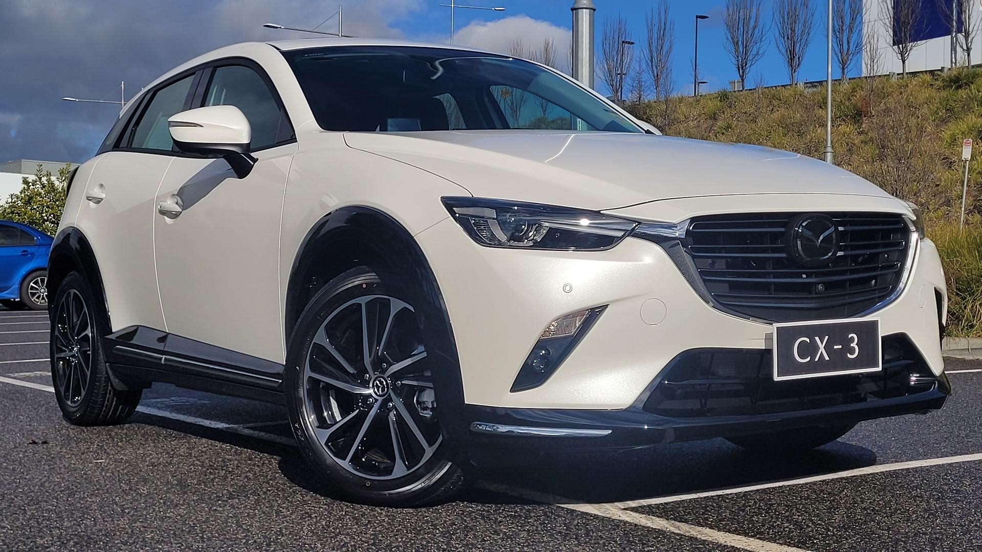 Mazda Cx-3 image 1