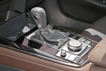 https://dvg-vehicle-assets.s3.amazonaws.com/11139974/vgglcx82zyhj11r82ta6xkps6.jpg