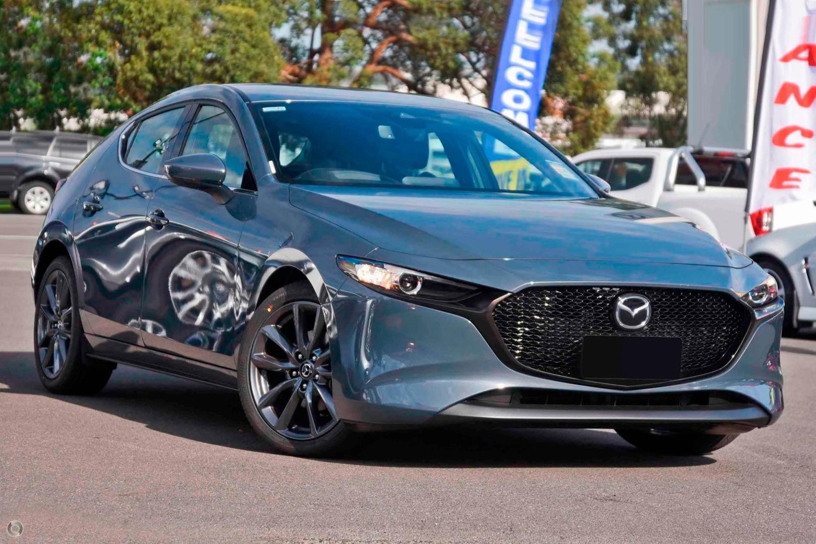 Mazda 3 image 1