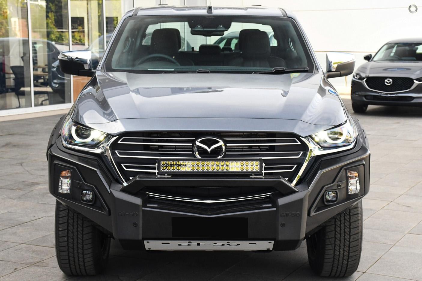 Mazda Bt-50 image 2