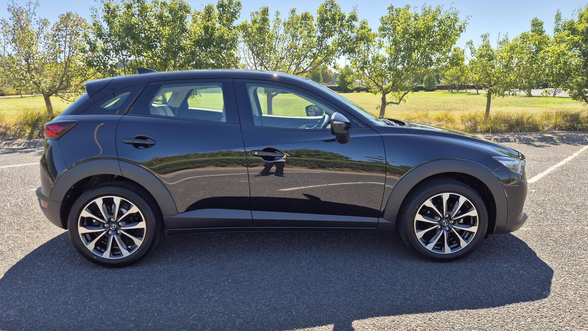 Mazda Cx-3 image 4