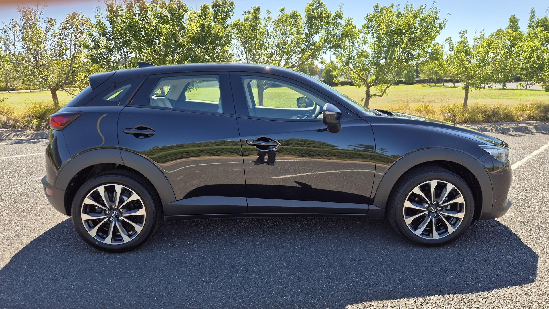 Mazda Cx-3 image 3