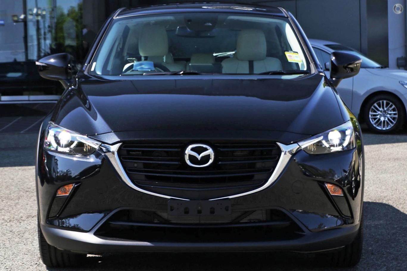 Mazda Cx-3 image 2