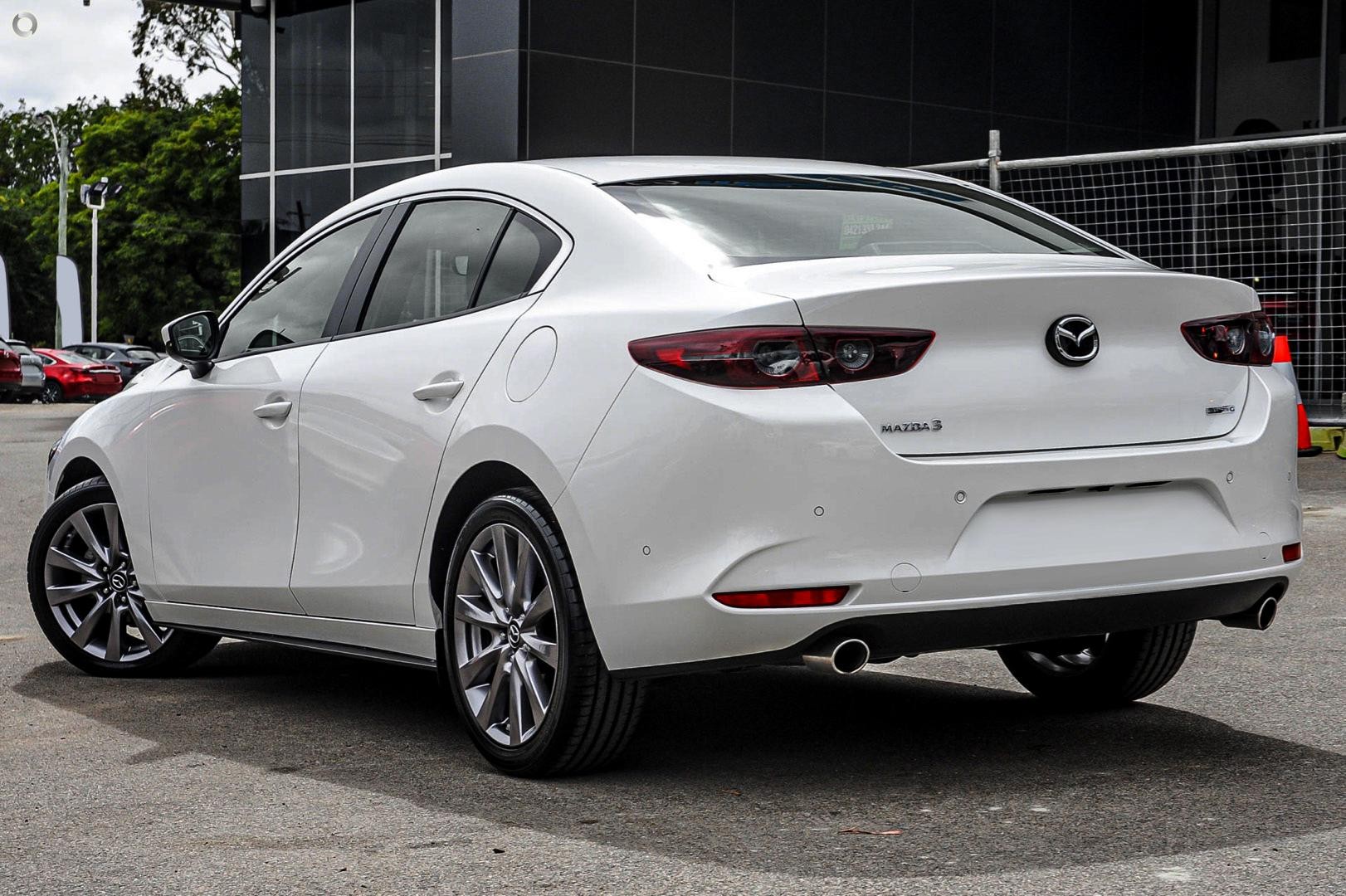 Mazda 3 image 4