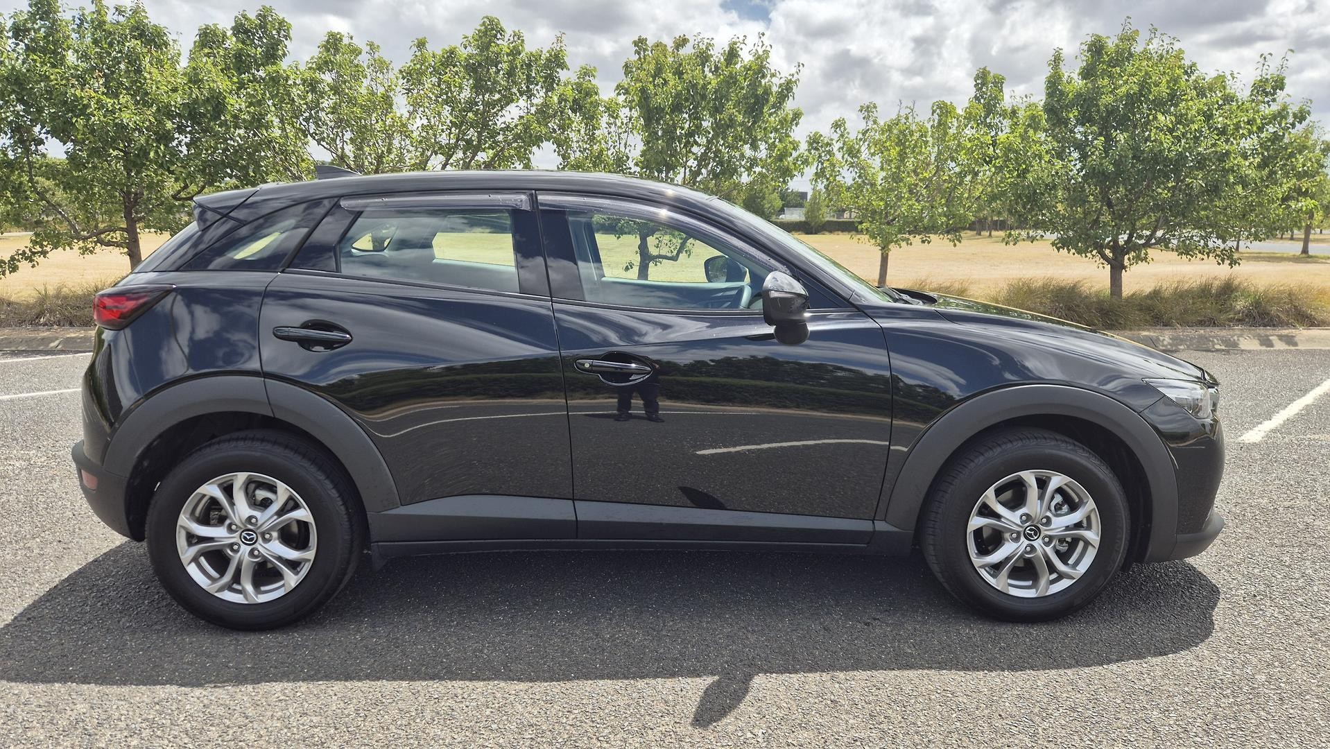 Mazda Cx-3 image 3