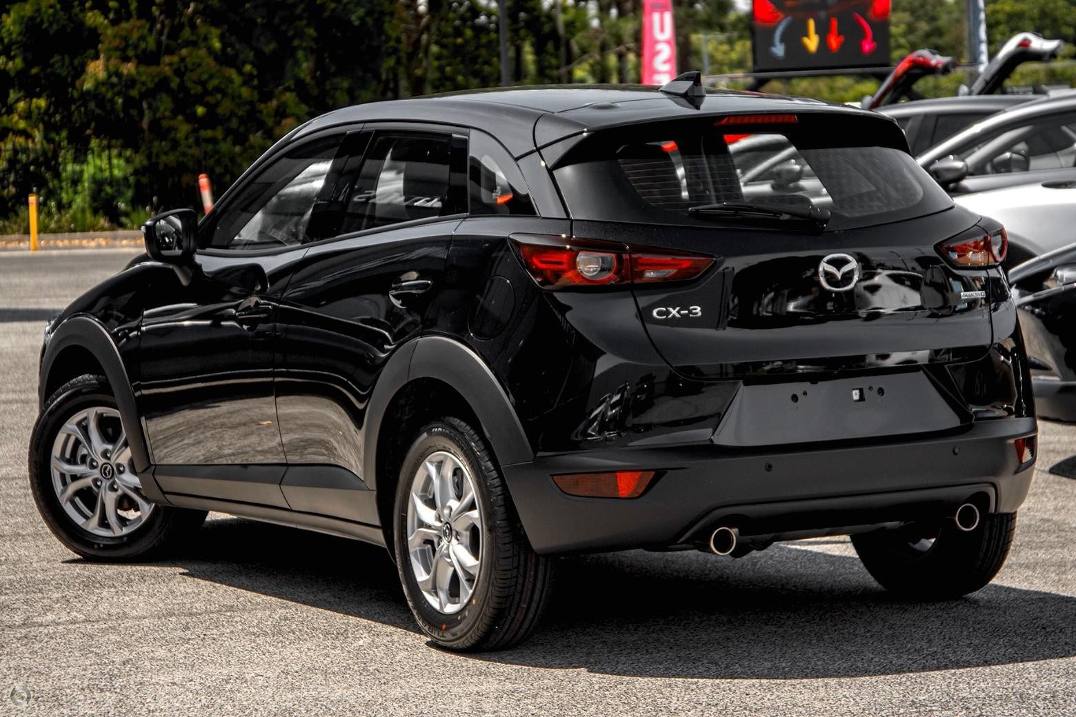 Mazda Cx-3 image 4