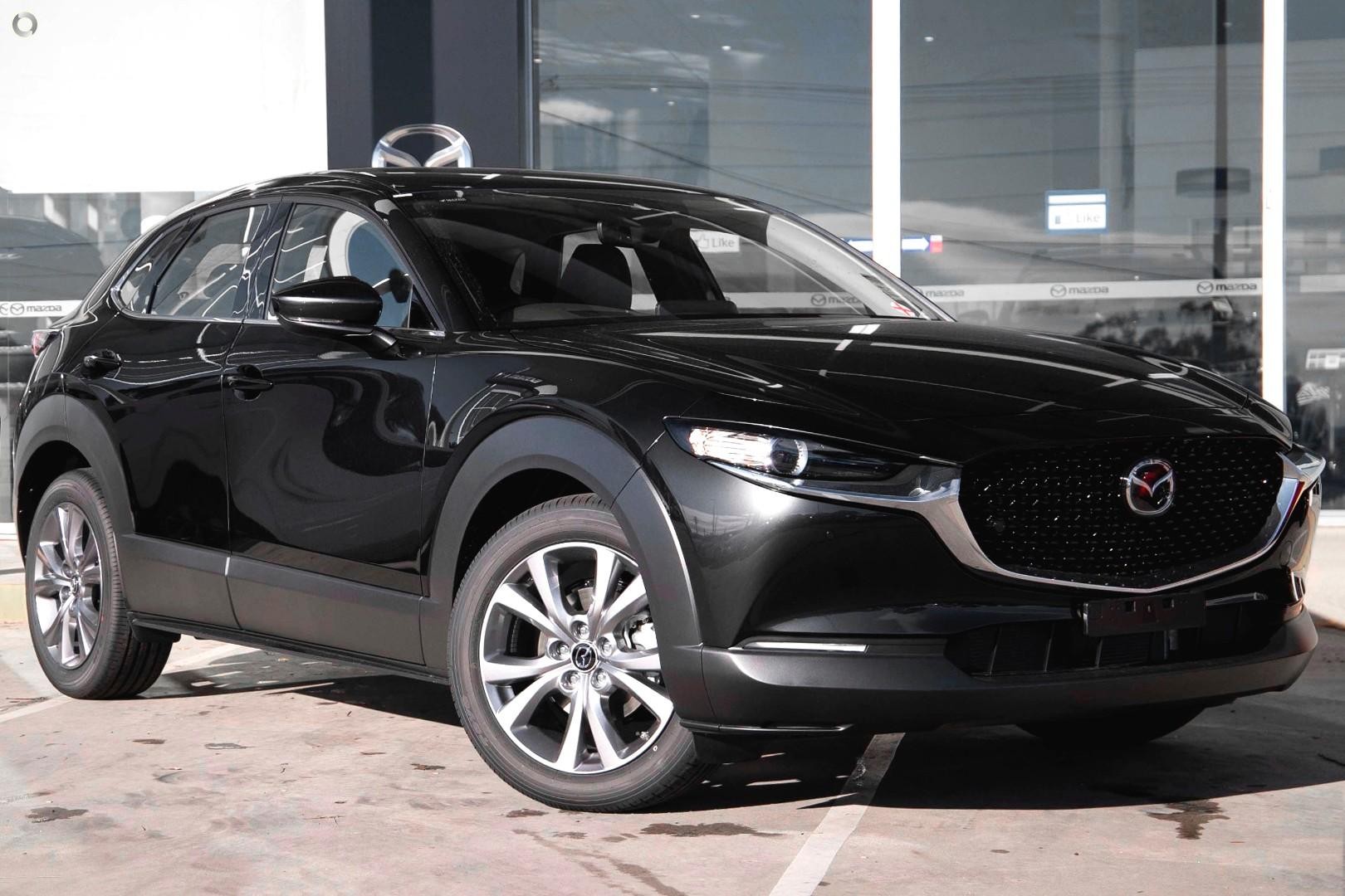 Mazda Cx-30 image 1