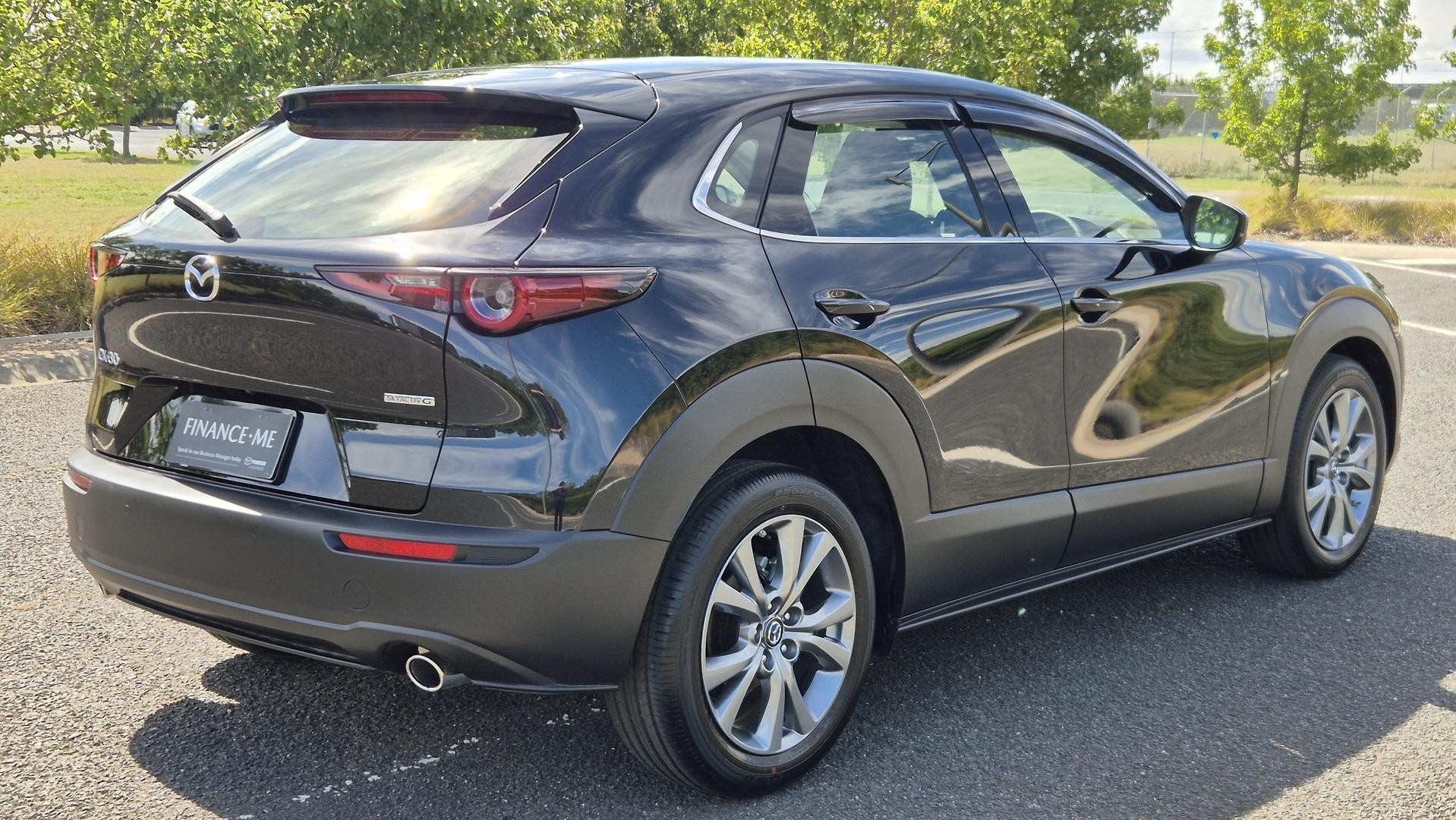 Mazda Cx-30 image 4