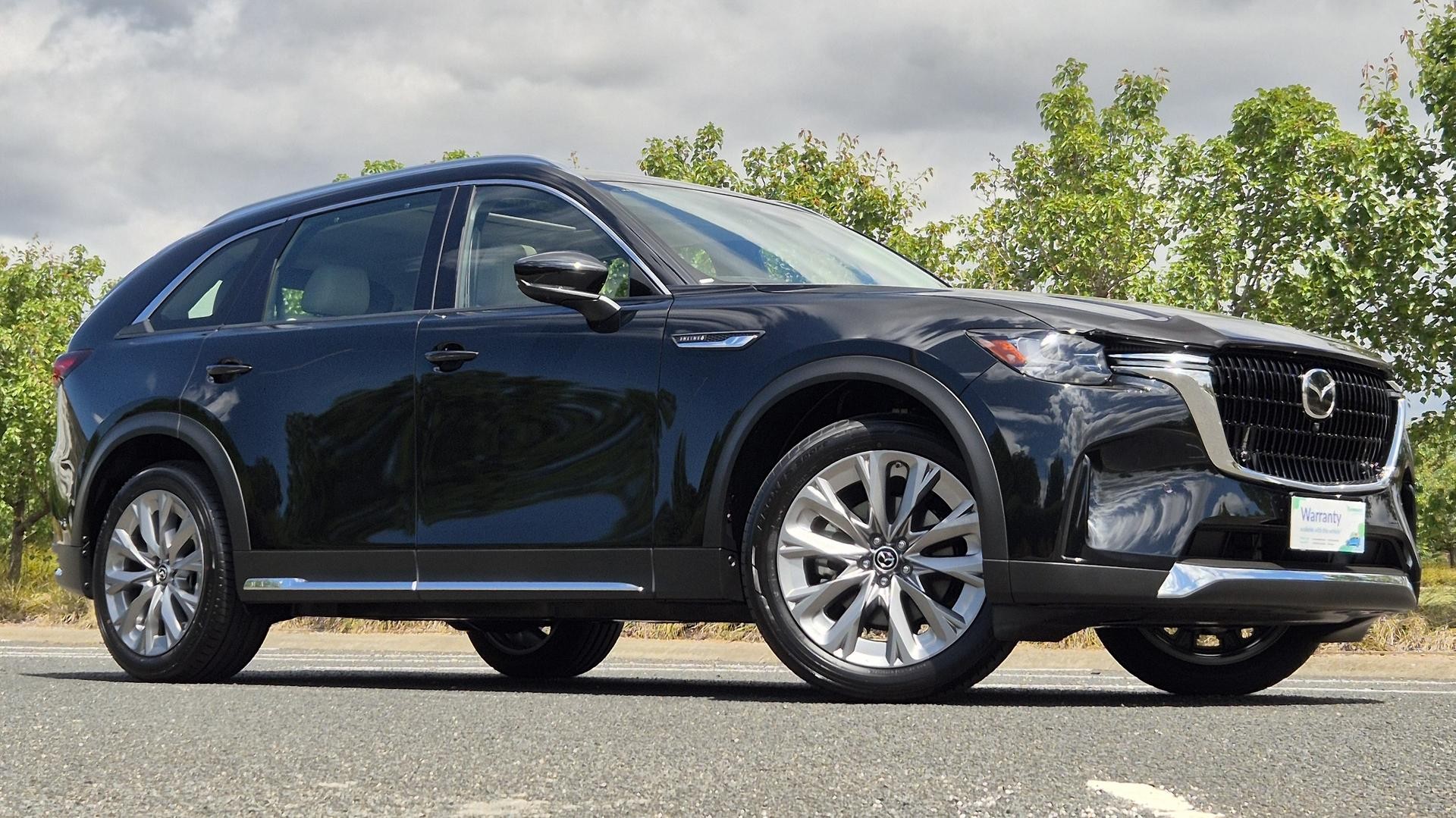 Mazda Cx-90 image 1