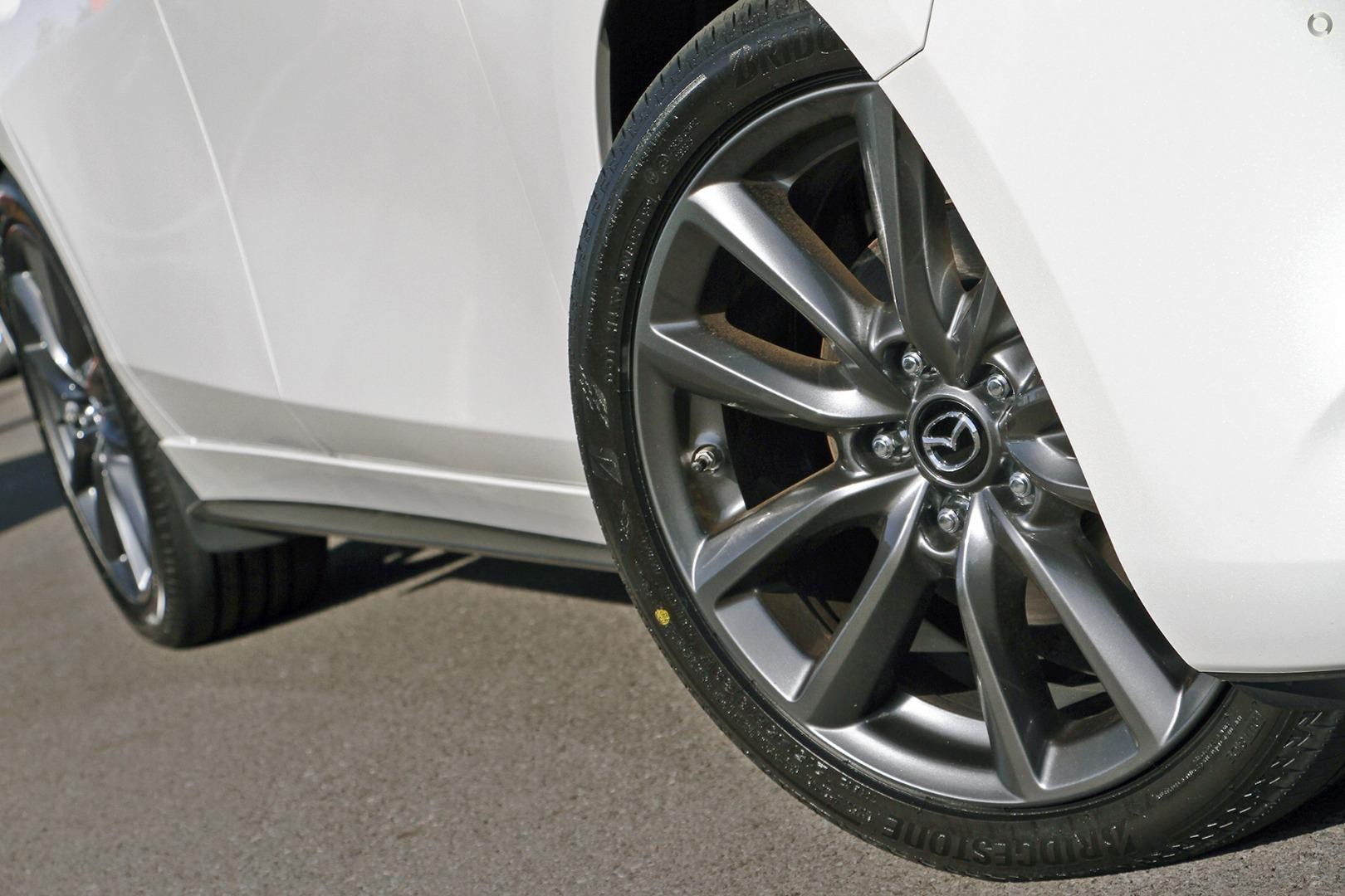 Mazda 3 image 4
