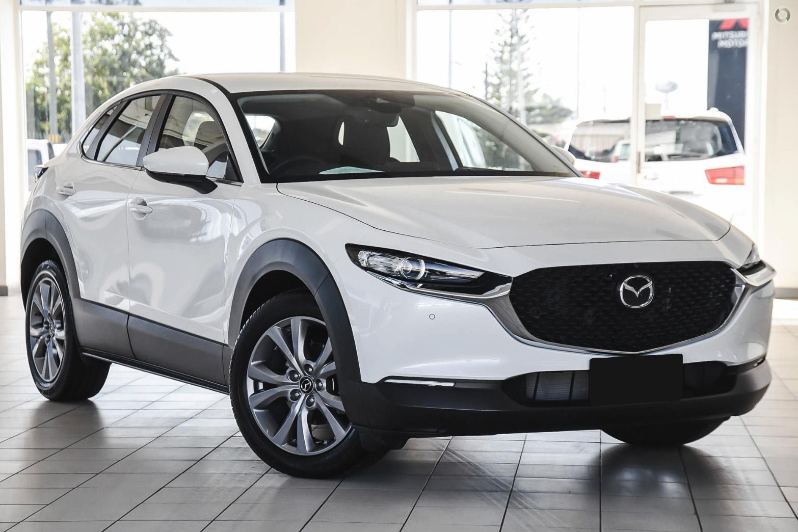 Mazda Cx-30 image 1